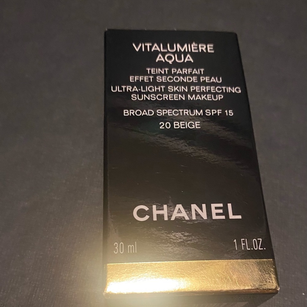 chanel vitalumiere foundation